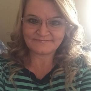 Meet your Posher, Pamela